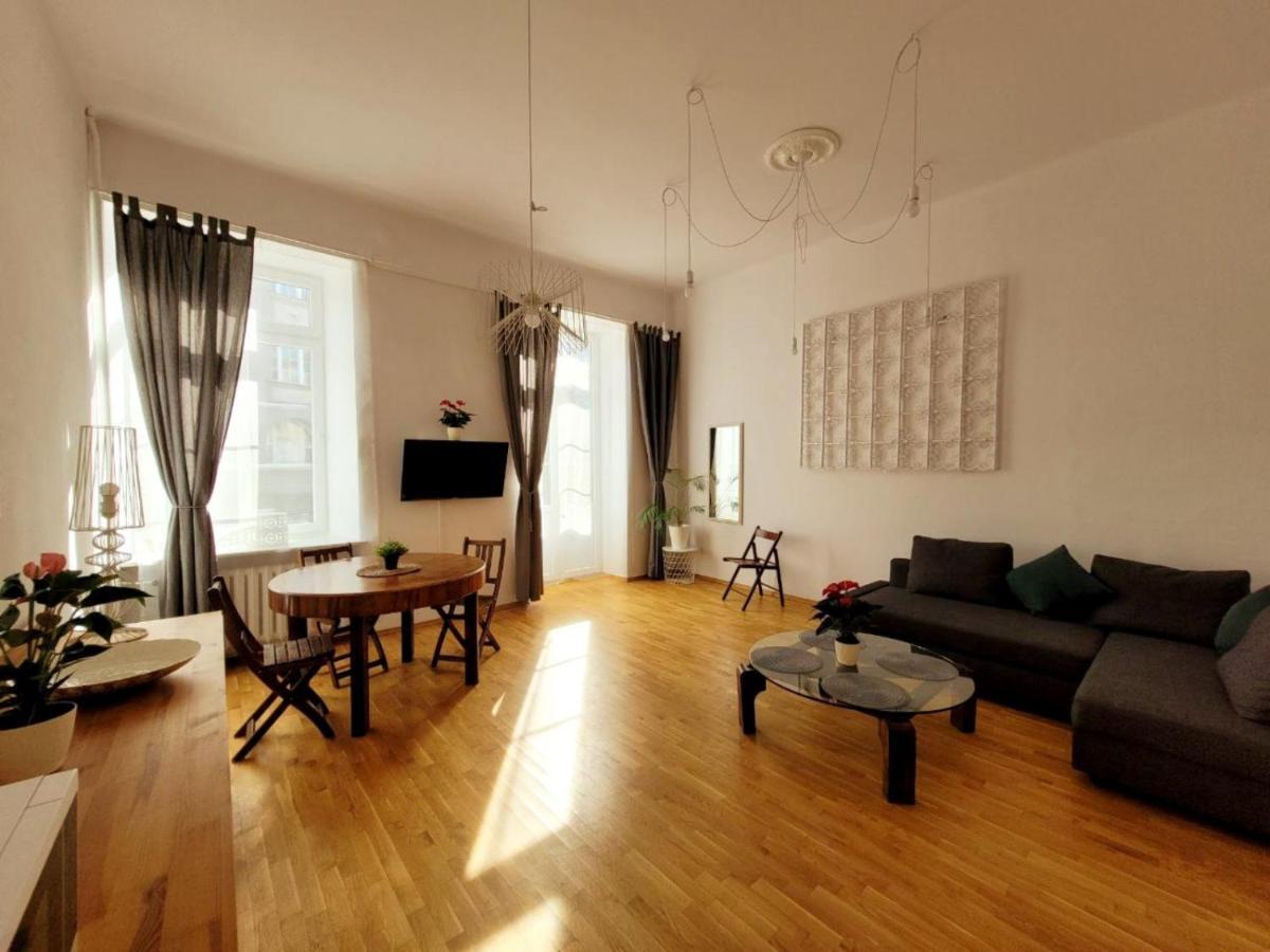 Przytulne Apartamenty W Centrum Warszawy Lok 2 Warschau Buitenkant foto